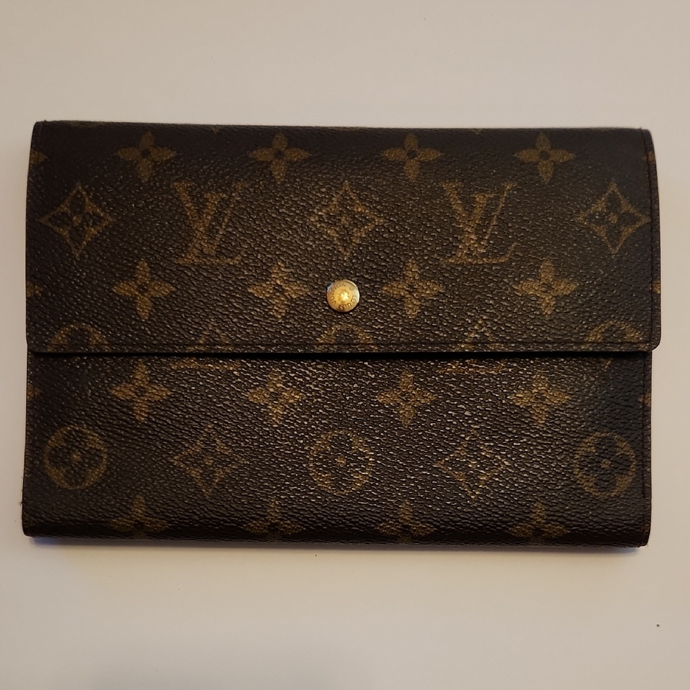 Rare Size Louis Vuitton Monogram Wallet 5"×7 1/2" (Fits Passports)